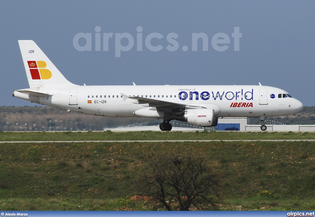 EC-IZR, Airbus A320-200, Iberia