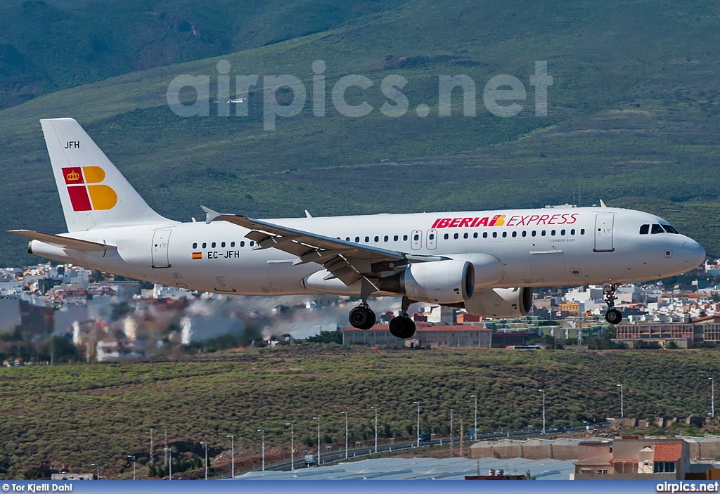 EC-JFH, Airbus A320-200, Iberia Express