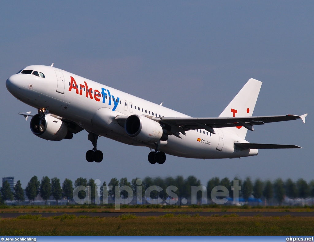 EC-JRU, Airbus A320-200, Arkefly