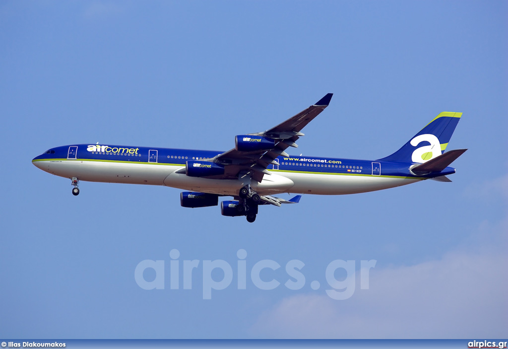 EC-KCF, Airbus A340-300, Air Comet