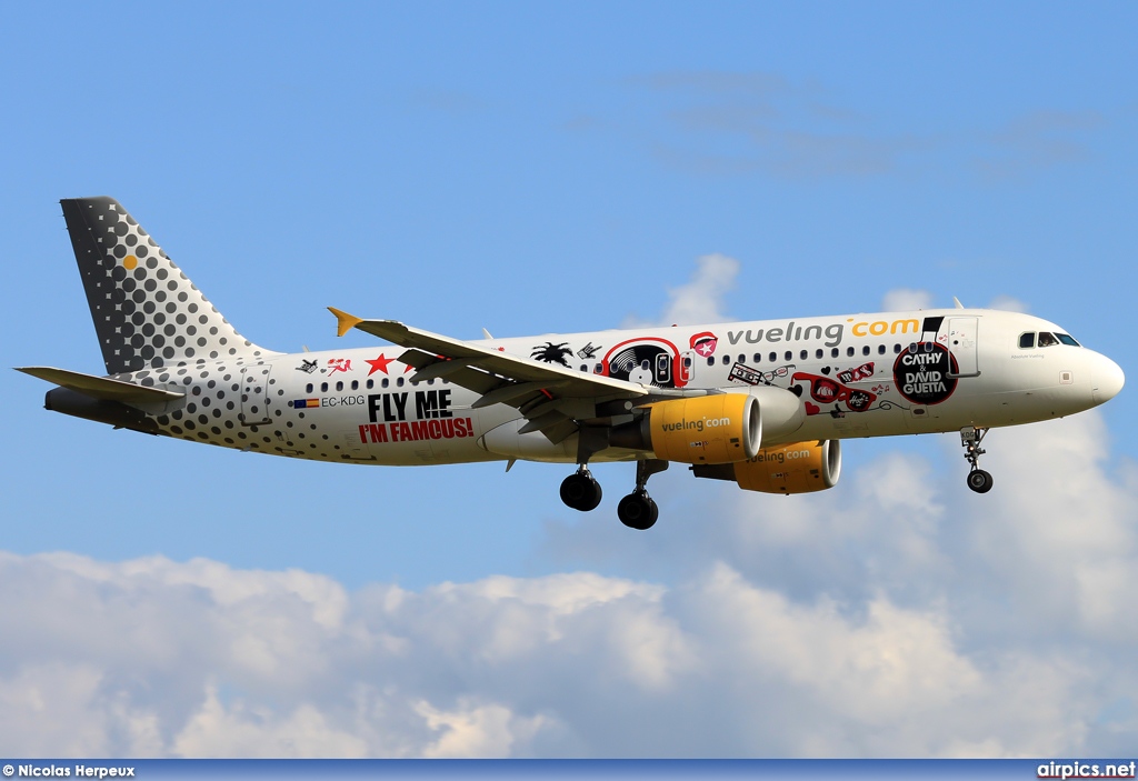 EC-KDG, Airbus A320-200, Vueling