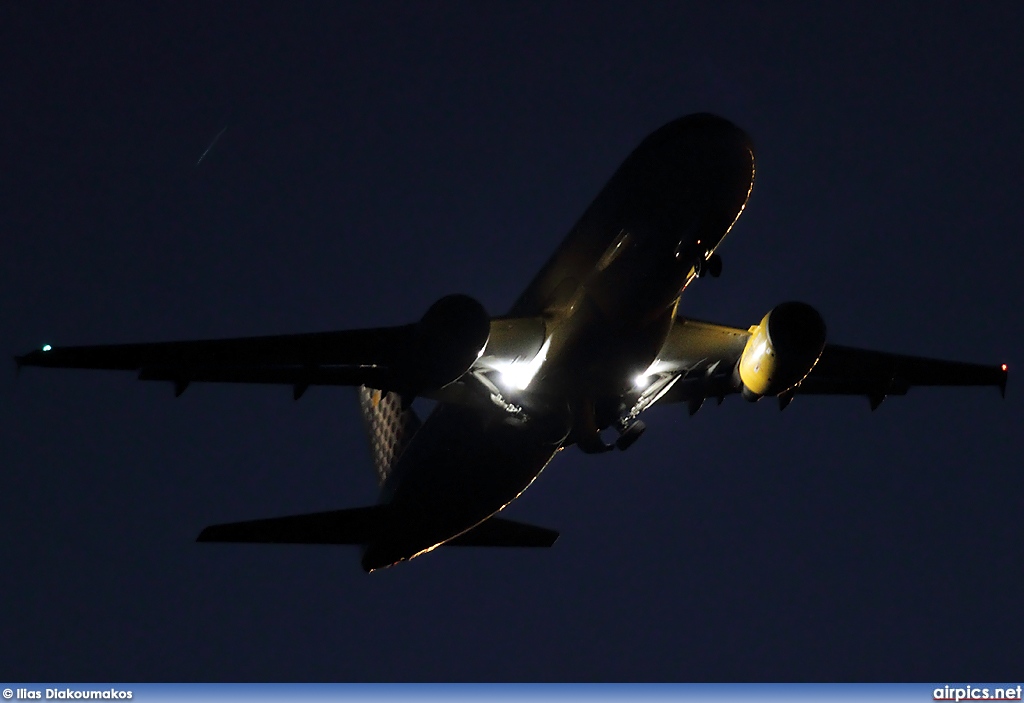 EC-KDX, Airbus A320-200, Vueling