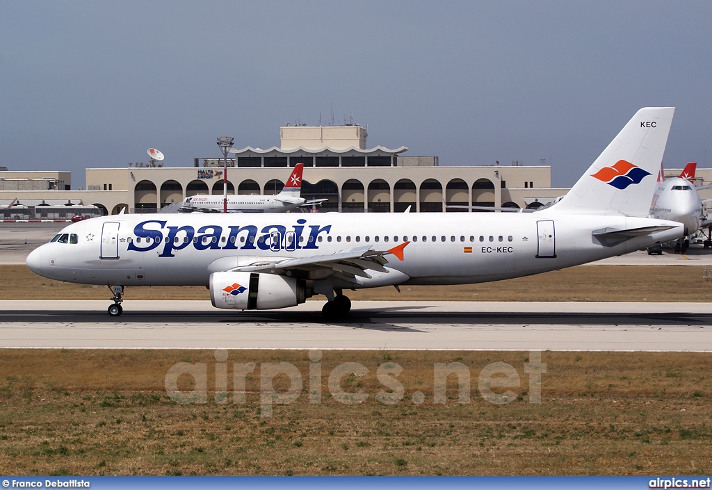 EC-KEC, Airbus A320-200, Spanair