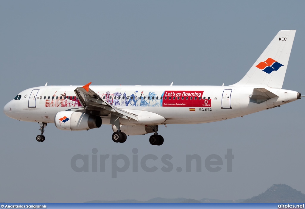 EC-KEC, Airbus A320-200, Spanair