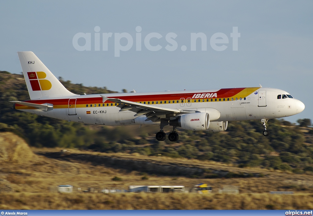 EC-KHJ, Airbus A320-200, Iberia