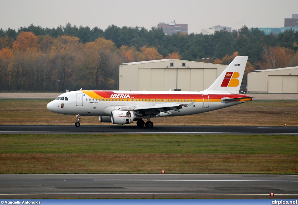 EC-KHM, Airbus A319-100, Iberia