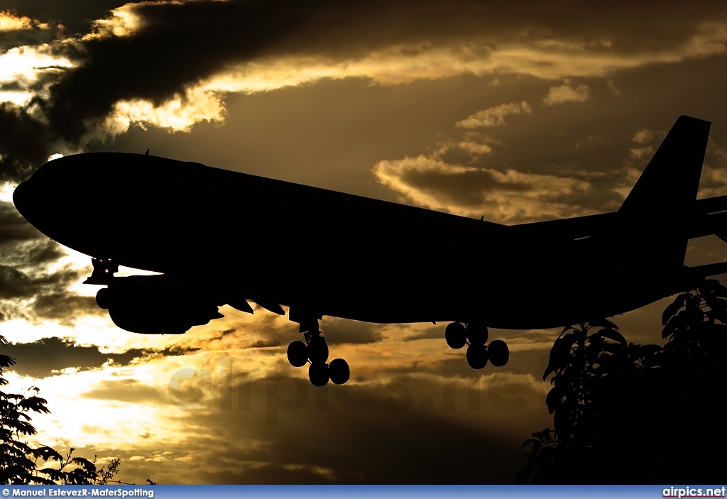 EC-KOM, Airbus A330-200, Air Europa