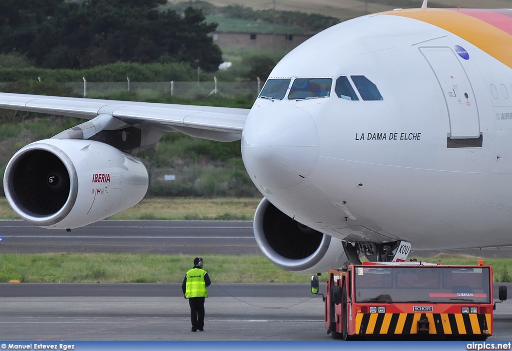 EC-KOU, Airbus A340-300, Iberia