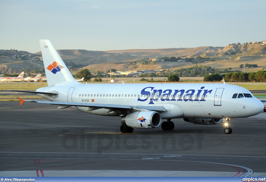 EC-KOX, Airbus A320-200, Spanair