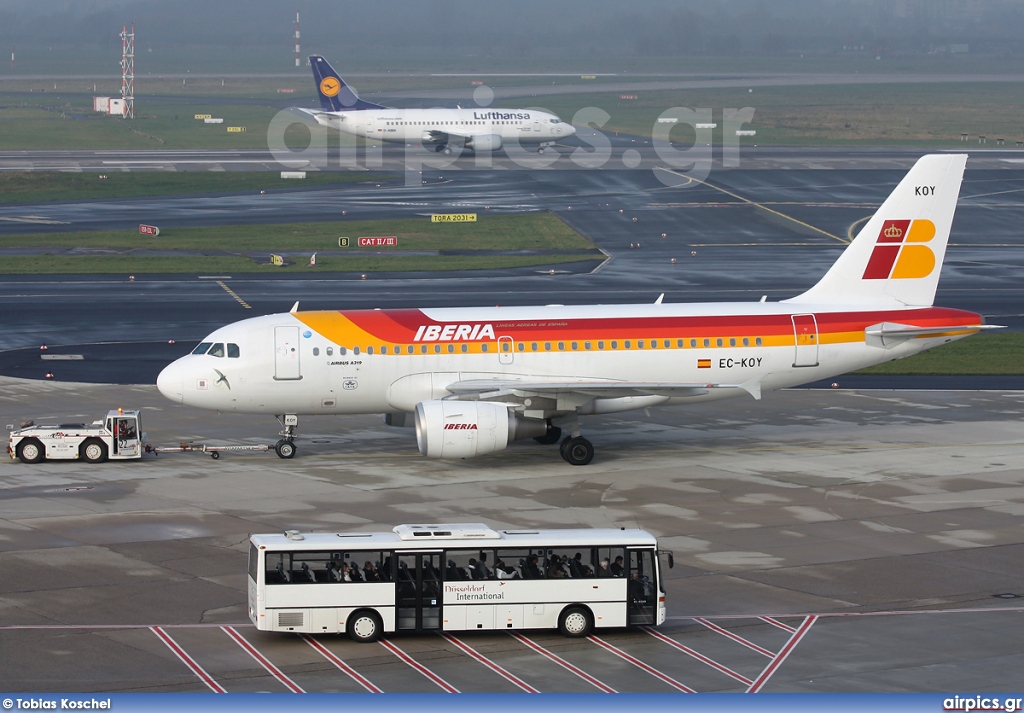 EC-KOY, Airbus A319-100, Iberia