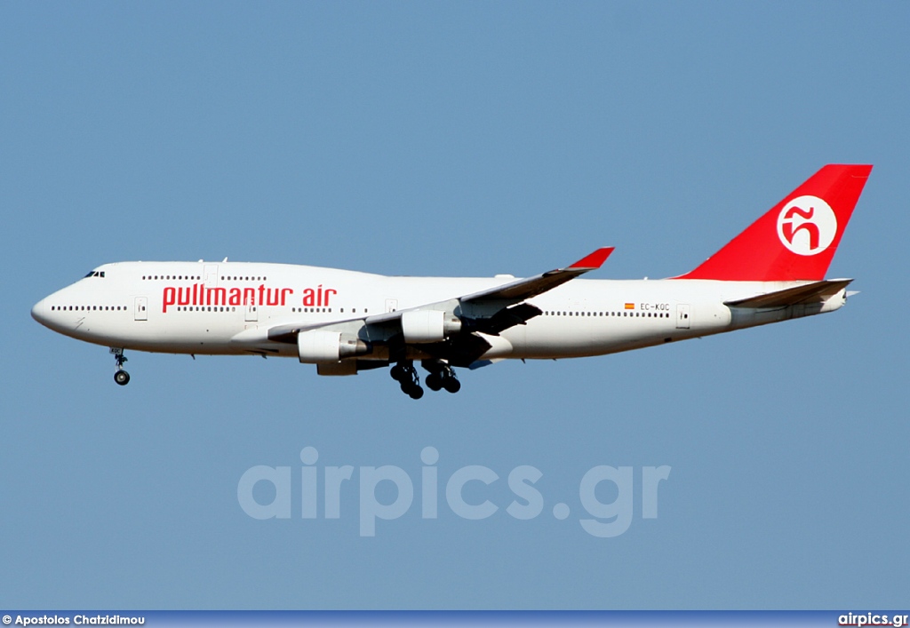 EC-KQC, Boeing 747-400, Pullmantur Air