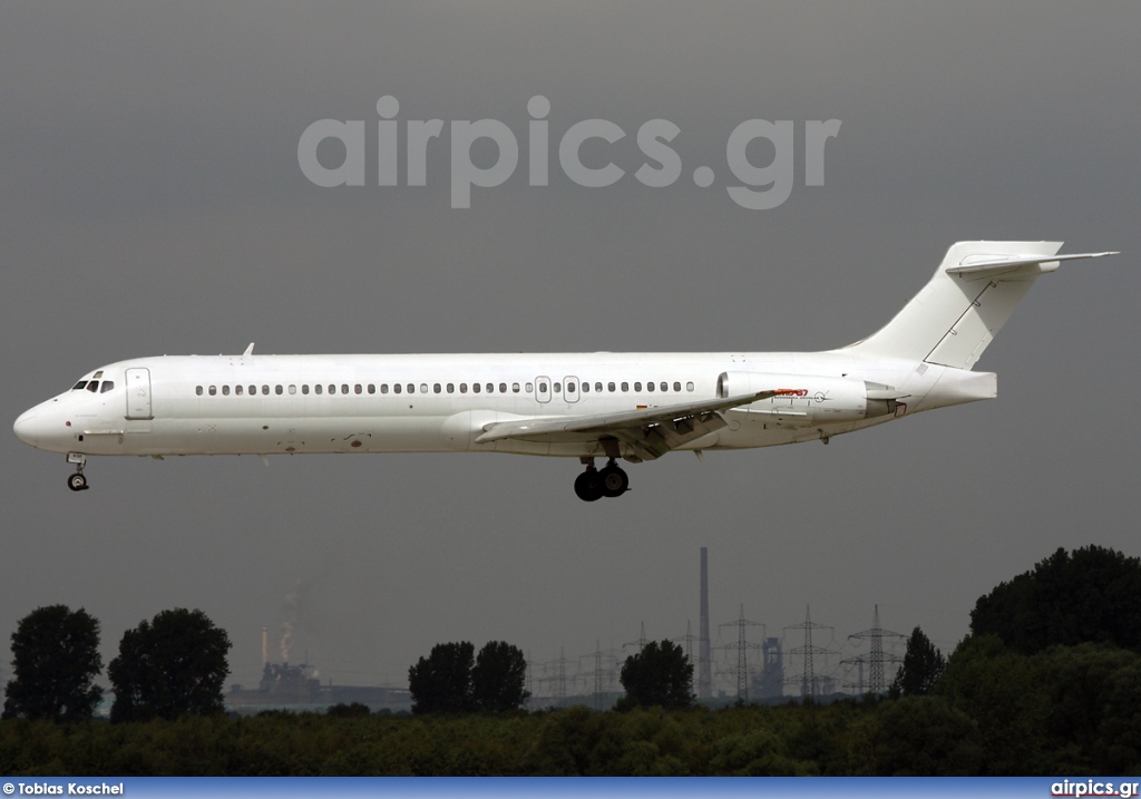 EC-KSF, McDonnell Douglas MD-87, Untitled