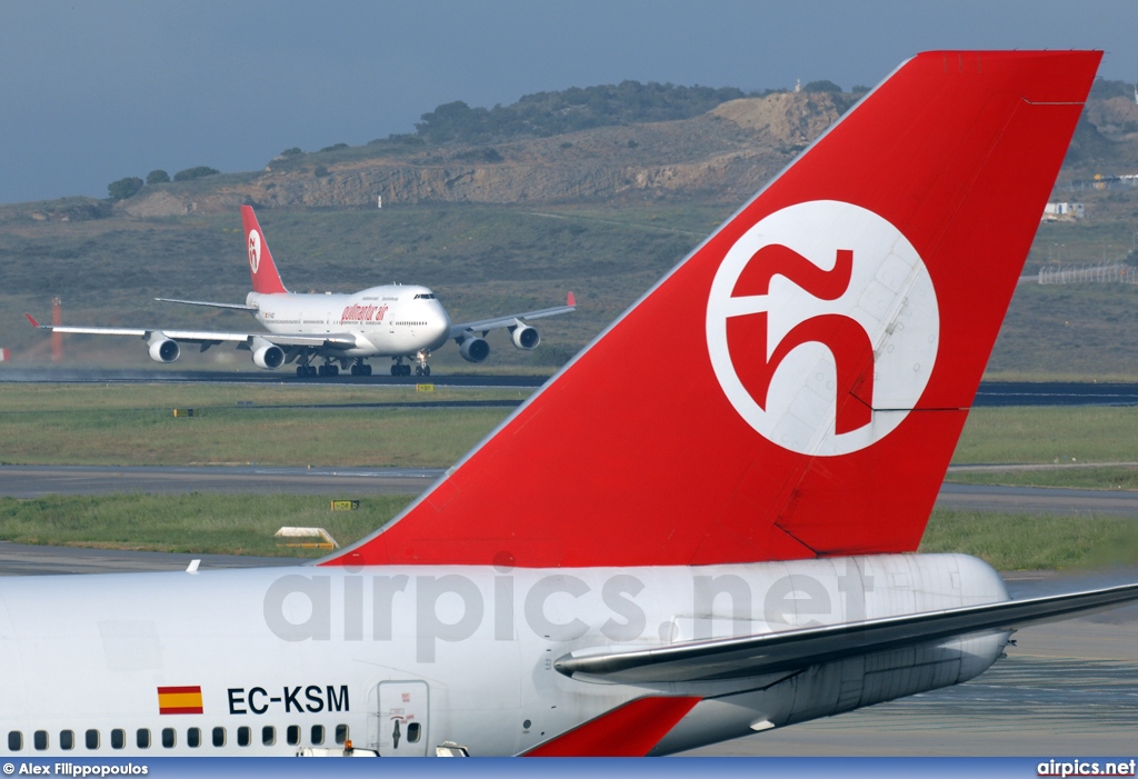 EC-KSM, Boeing 747-400, Pullmantur Air