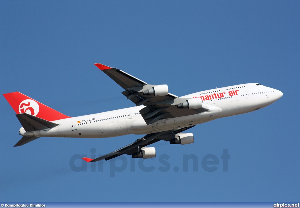 EC-KXN, Boeing 747-400, Pullmantur Air