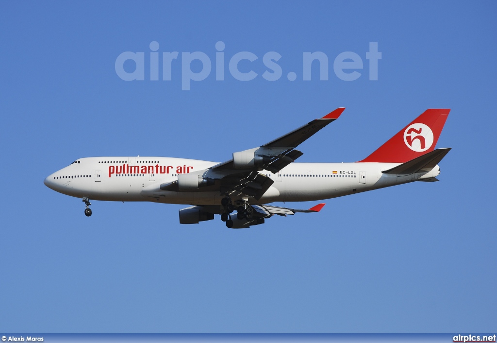 EC-LGL, Boeing 747-400, Pullmantur Air