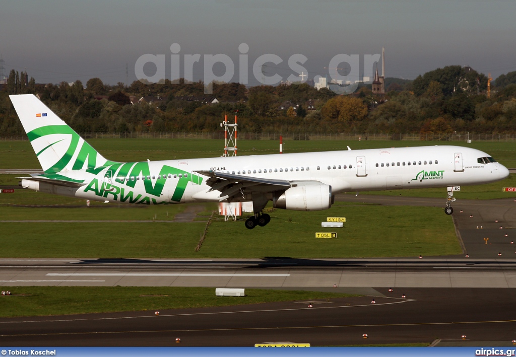 EC-LHL, Boeing 757-200, Mint Airways