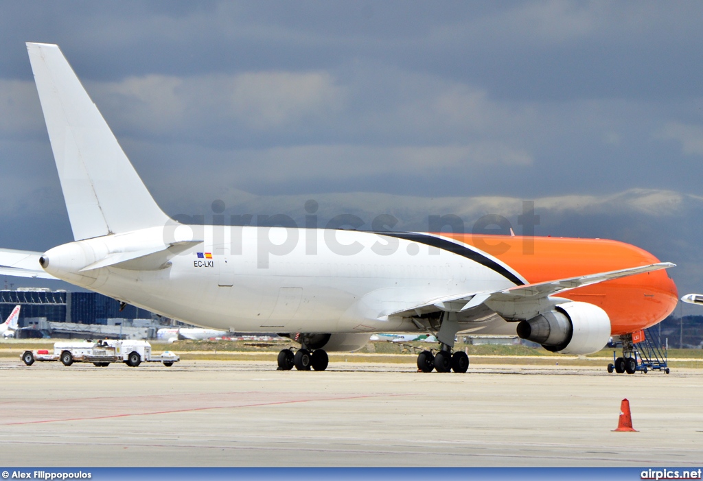 EC-LKI, Boeing 767-300ER(SF), Untitled