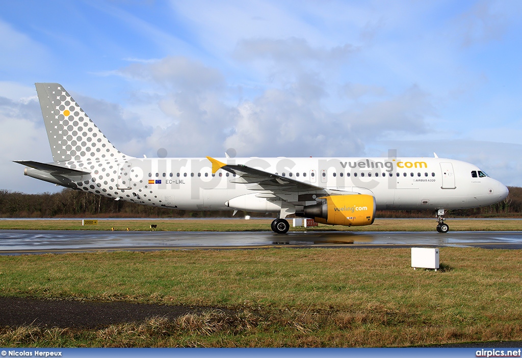 EC-LML, Airbus A320-200, Vueling