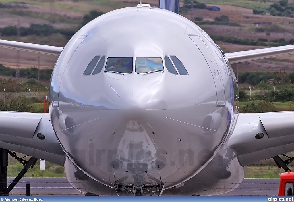 EC-LNH, Airbus A330-200, Air Europa