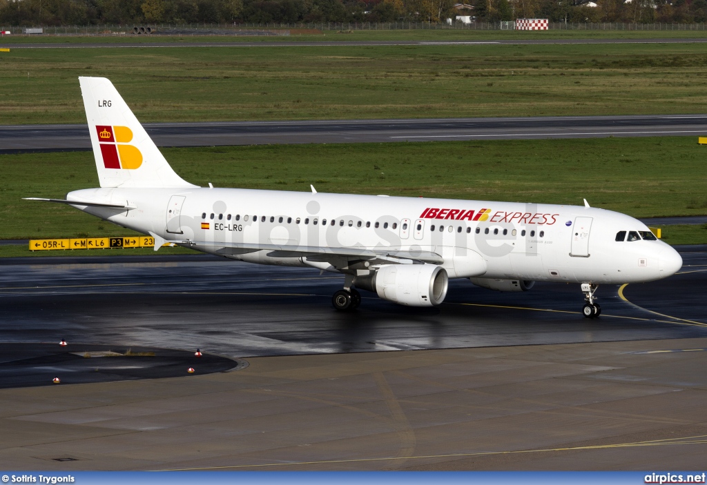 EC-LRG, Airbus A320-200, Iberia Express