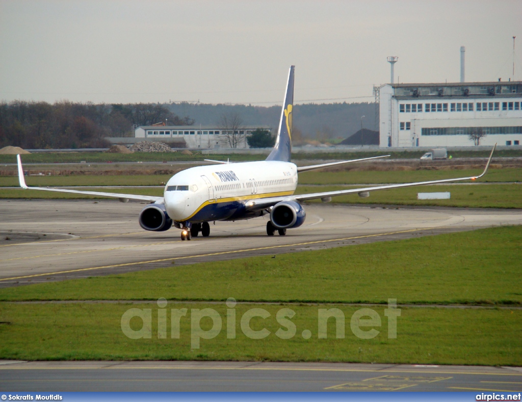 EI-CSO, Boeing 737-800, Ryanair