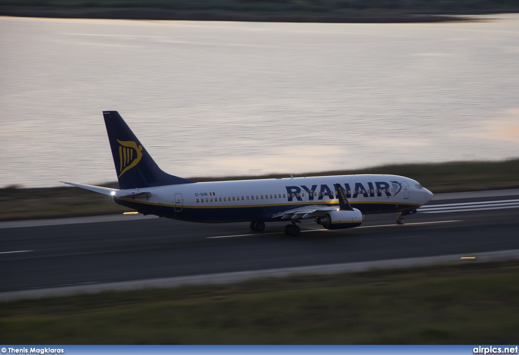 EI-DHR, Boeing 737-800, Ryanair