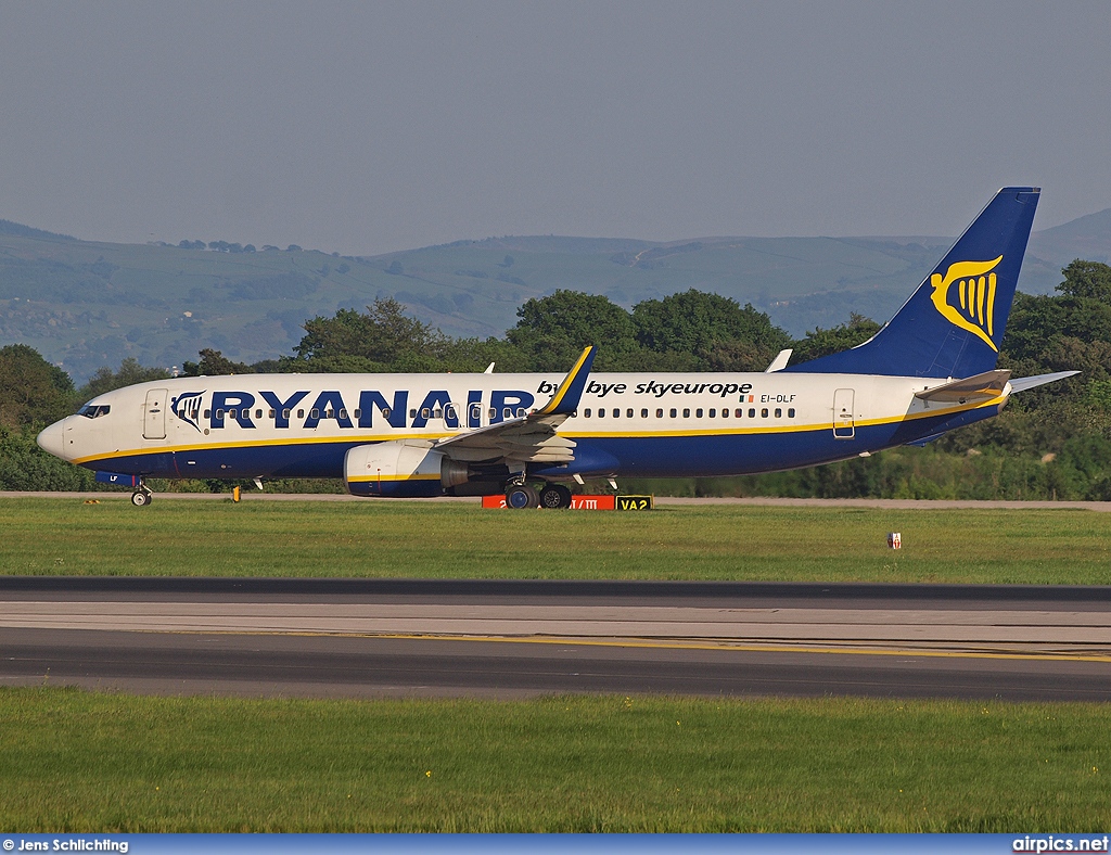 EI-DLF, Boeing 737-800, Ryanair