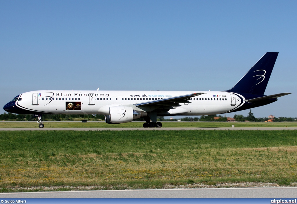 EI-DNA, Boeing 757-200, Blue Panorama