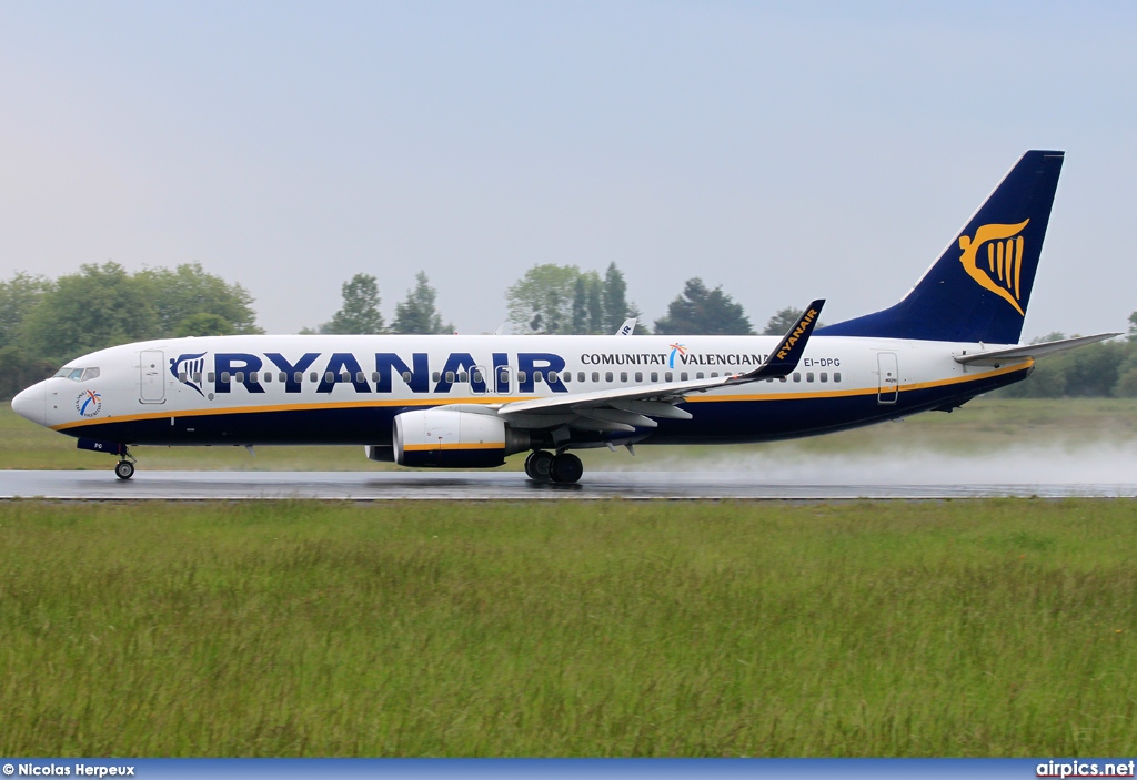 EI-DPG, Boeing 737-800, Ryanair