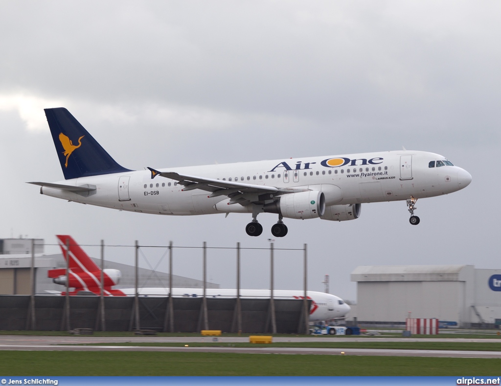 EI-DSB, Airbus A320-200, Air One