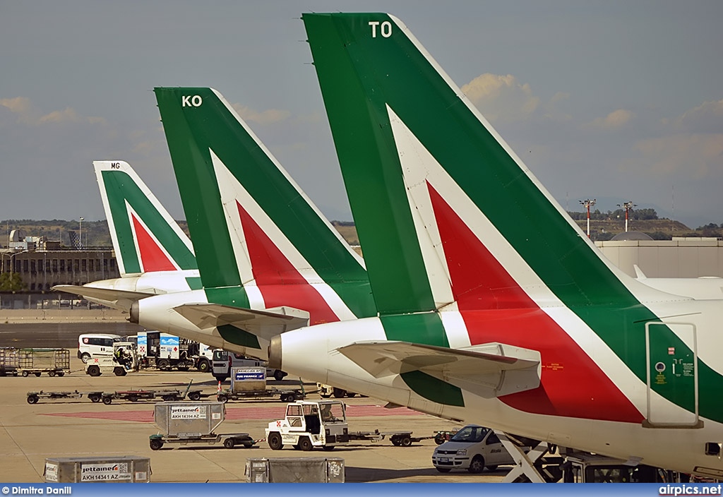 EI-DTO, Airbus A320-200, Alitalia