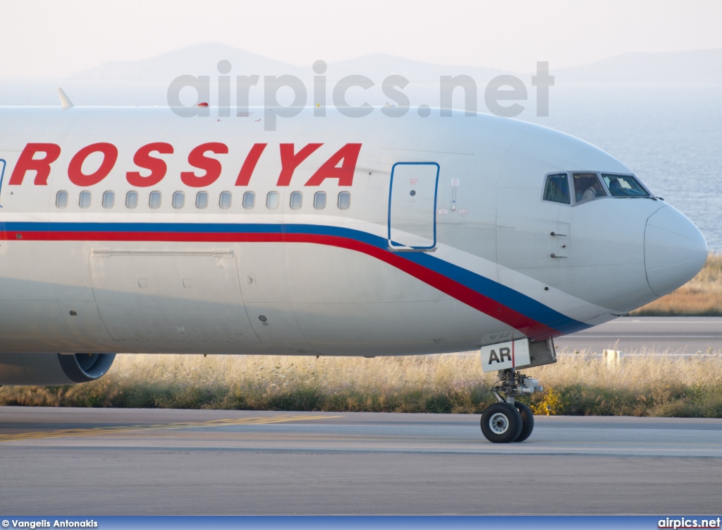 EI-EAR, Boeing 767-300ER, Rossiya Airlines