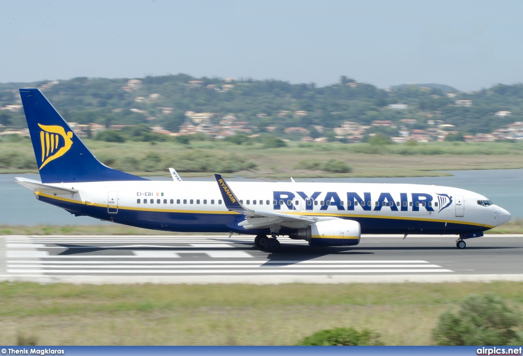 EI-EBI, Boeing 737-800, Ryanair