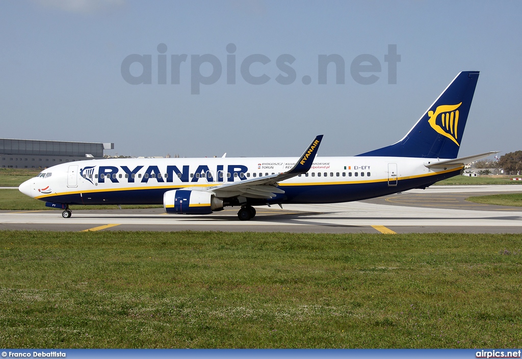 EI-EFY, Boeing 737-800, Ryanair