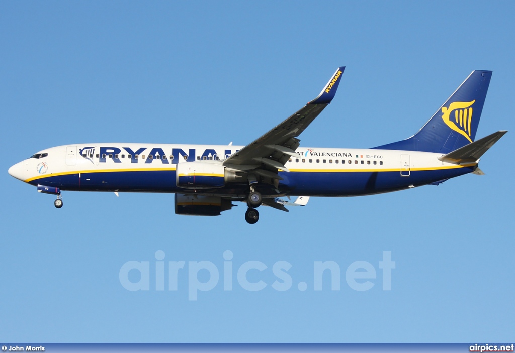 EI-EGC, Boeing 737-800, Ryanair