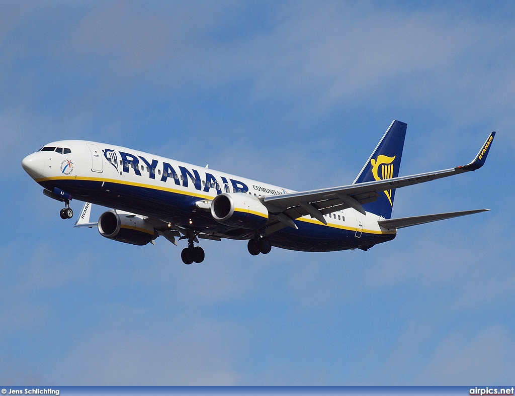 EI-EKJ, Boeing 737-800, Ryanair