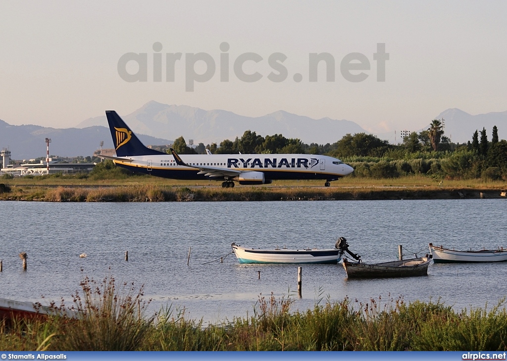 EI-ESX, Boeing 737-800, Ryanair