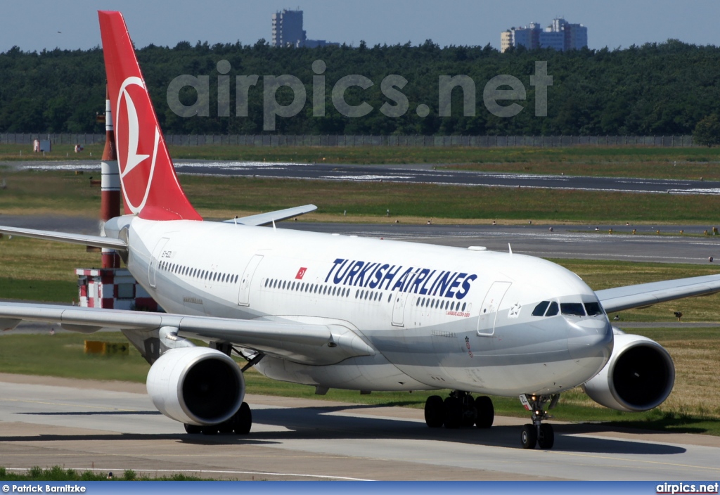 EI-EZL, Airbus A330-200, Turkish Airlines