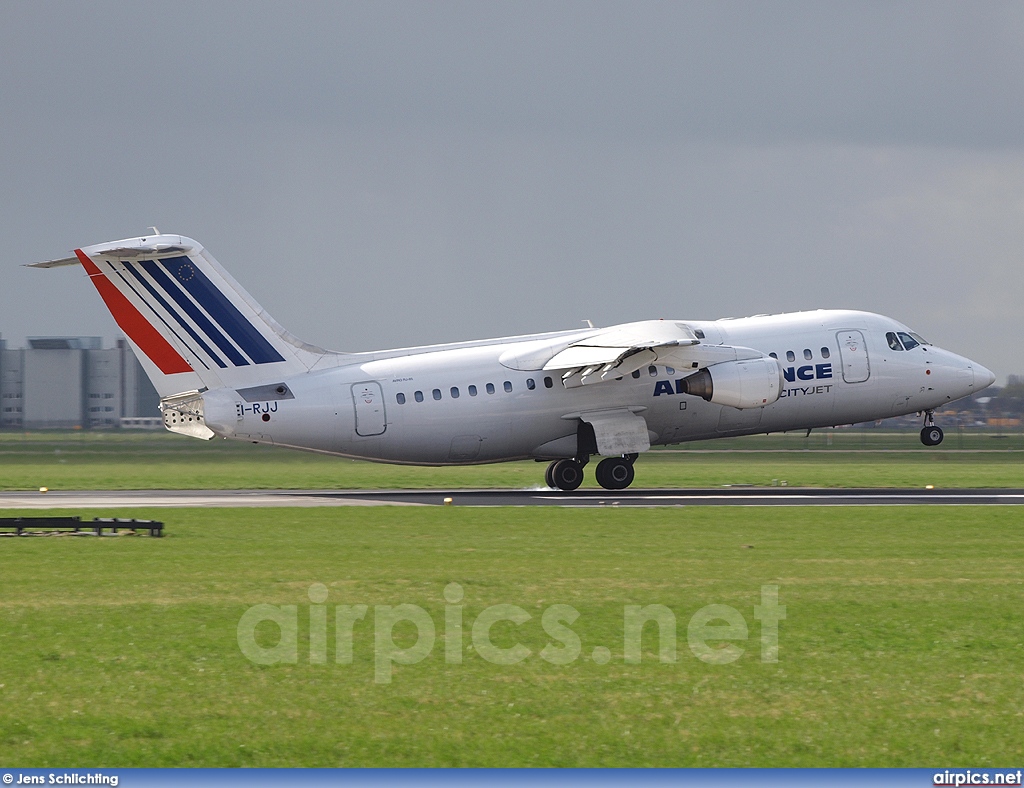 EI-RJJ, British Aerospace Avro RJ85, CityJet