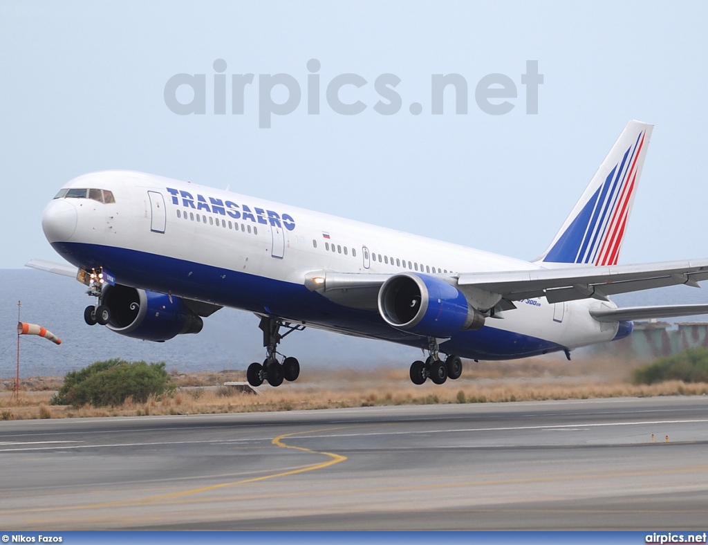 EI-UNA, Boeing 767-300ER, Transaero