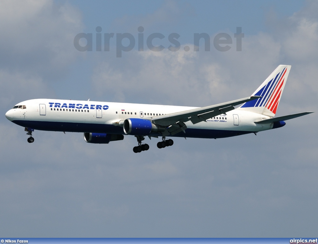 EI-UNF, Boeing 767-300ER, Transaero