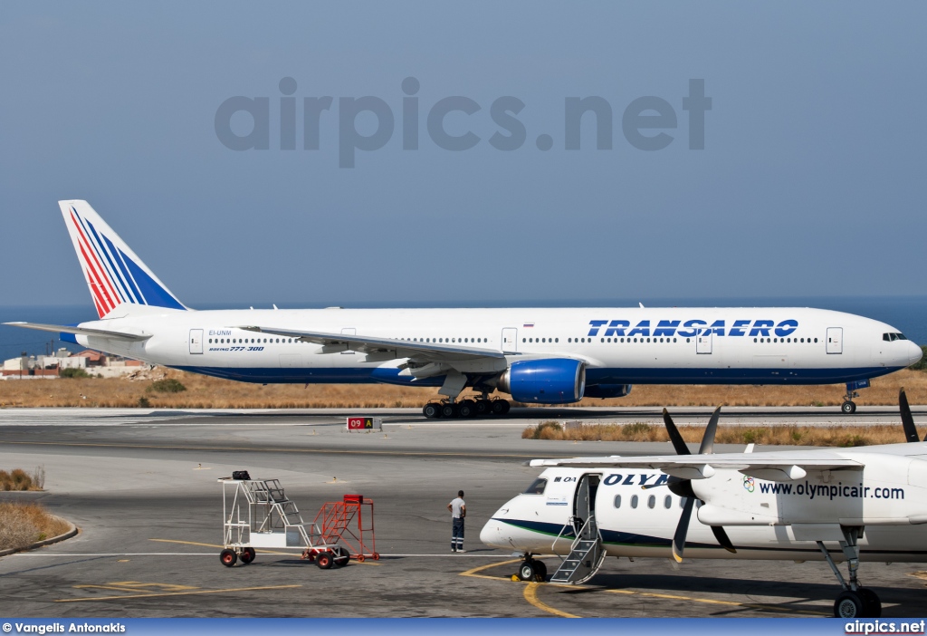 EI-UNM, Boeing 777-300, Transaero