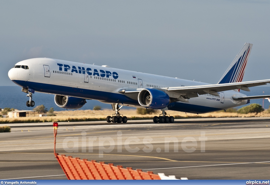 EI-UNM, Boeing 777-300, Transaero