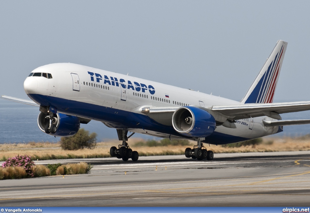 EI-UNR, Boeing 777-200ER, Transaero