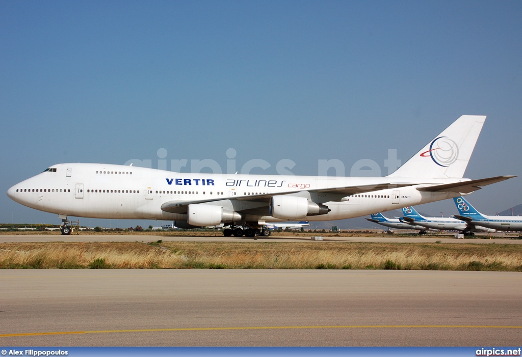 EK-74711, Boeing 747-100SRF, Vertir Airlines