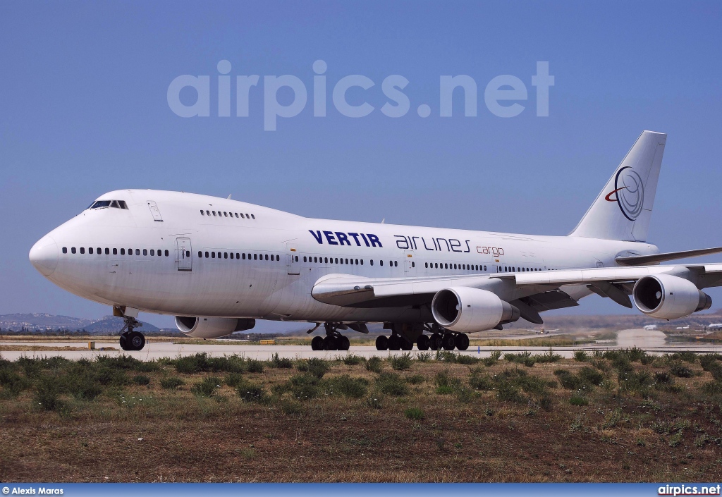 EK-74711, Boeing 747-100SRF, Vertir Airlines