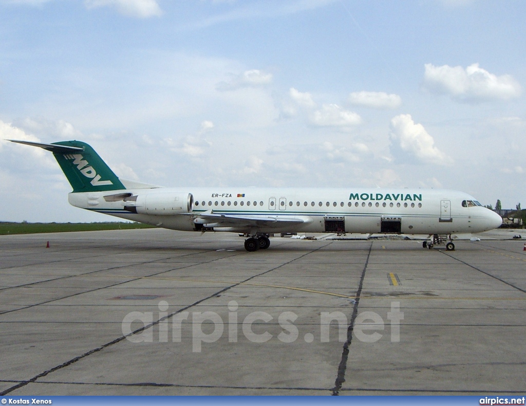 ER-FZA, Fokker F100, Moldavian Airlines