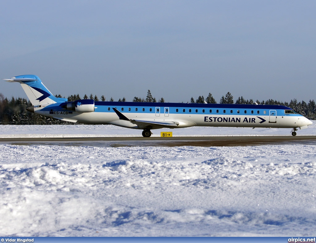 ES-ACB, Bombardier CRJ-900ER, Estonian Air