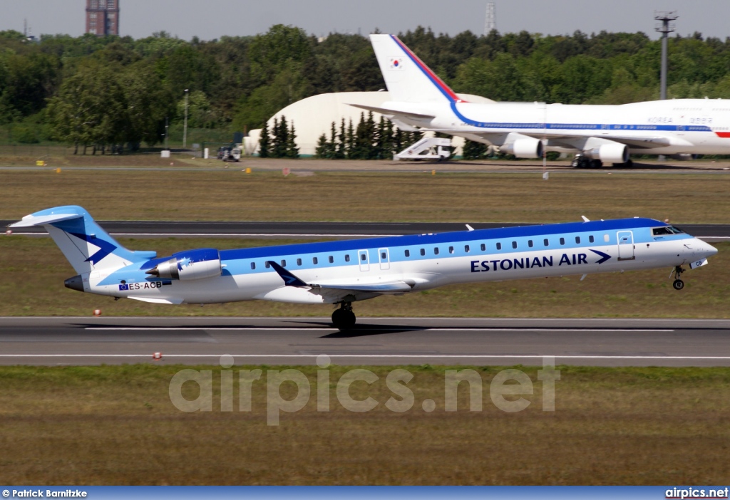 ES-ACB, Bombardier CRJ-900ER, Estonian Air