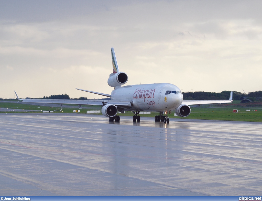 ET-AML, McDonnell Douglas MD-11-F, Ethiopian Airlines